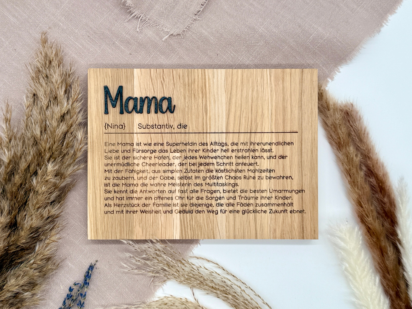 Holzschild „Mama“ – Personalisiertes Geschenk & emotionale Überraschung