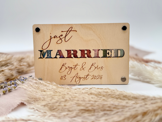 Geldgeschenk „Just Married“ – Personalisiertes Hochzeitsgeschenk aus Holz